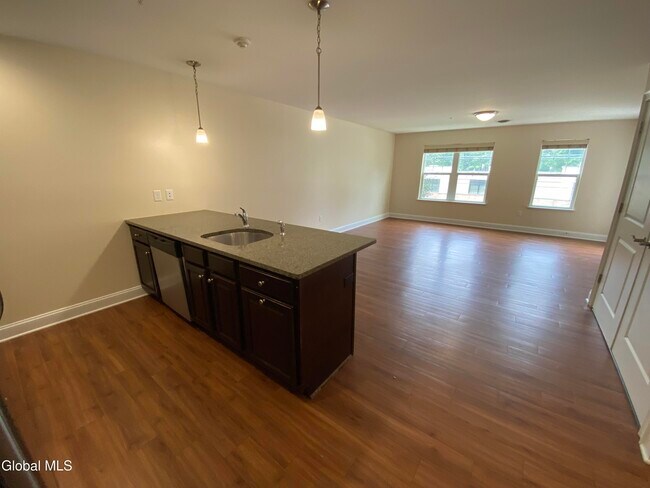 74 Weibel Ave Unit 11HP219