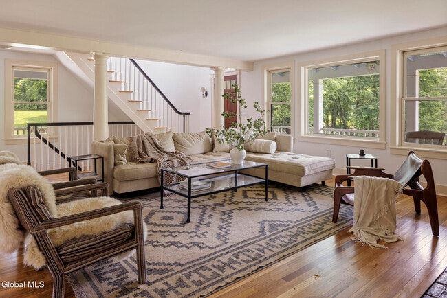 Photo - 243 Morton Rd