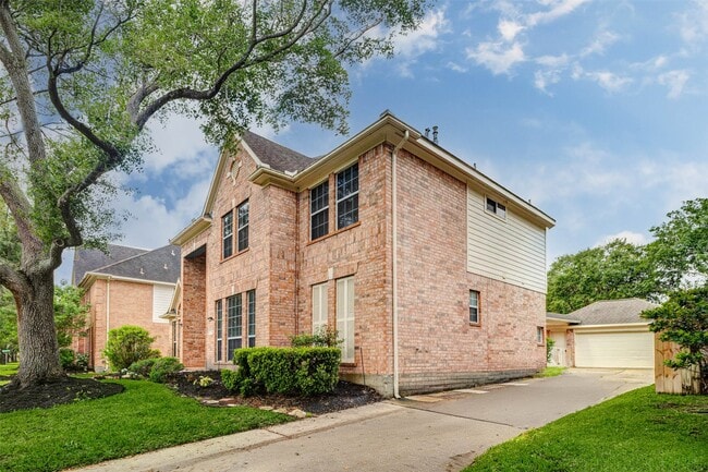 Photo - 1606 Barrington Hills Ln