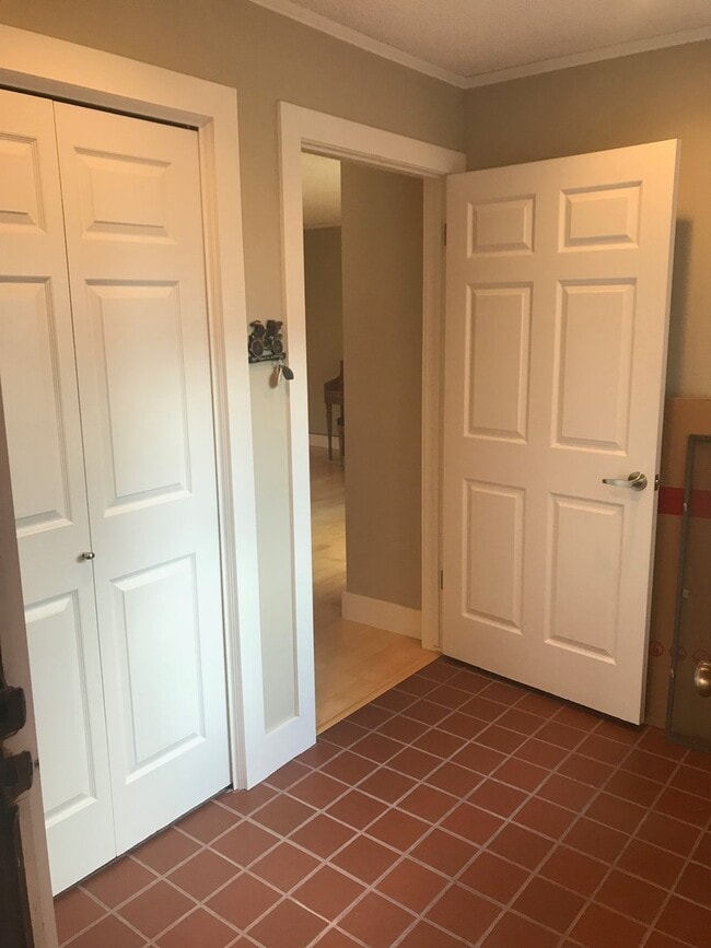 Photo - Updated 2 bed 2 bath Plus Office Condo.  6...