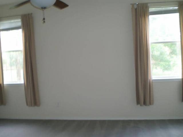 Photo - 2213 Willow Dr