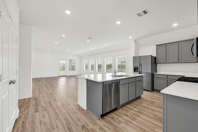 Building Photo - 2952 Cordova Hl Dr