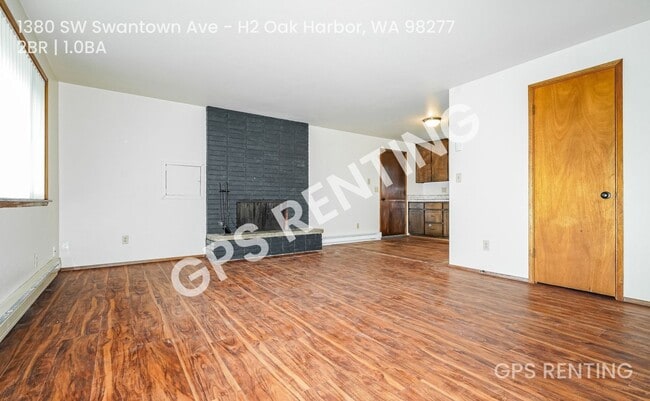 Photo - 1380 SW Swantown Ave Unit H2