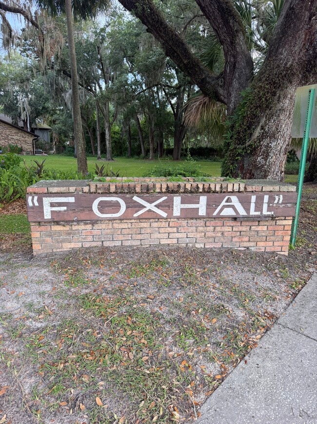 Building Photo - 1871 Foxhall Cir Unit Foxhall