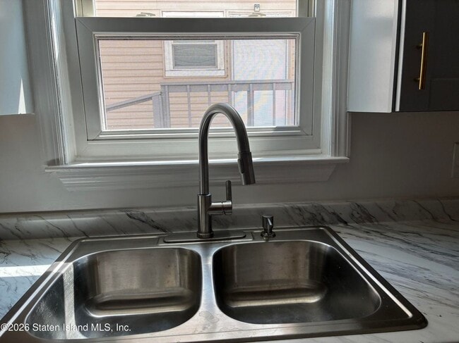 Photo - 44 Longdale St Unit 1