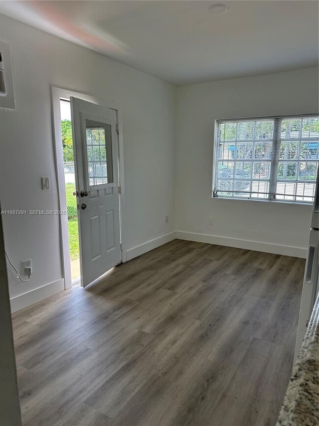 Photo - 1700 SW 14th Terrace Unit 0