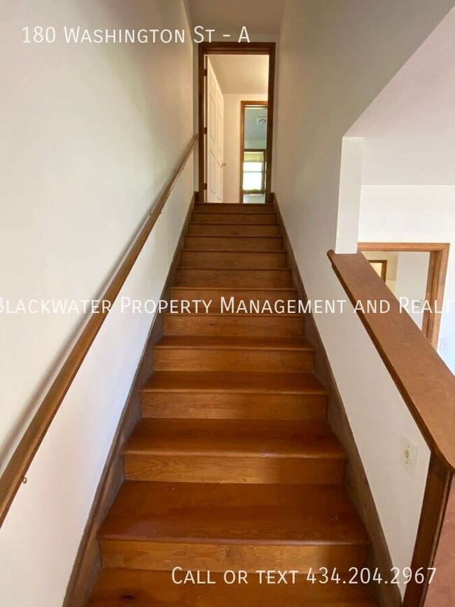 Photo - 180 Washington St Unidad A