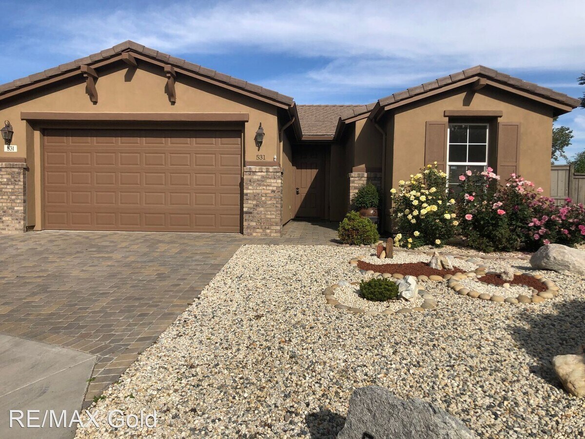 4 br, 2 bath House - 531 Martingale Court - 4 br, 2 bath House - 531 Martingale Court