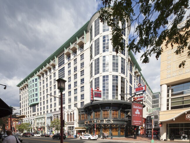 Photo - Residences at Gallery Place