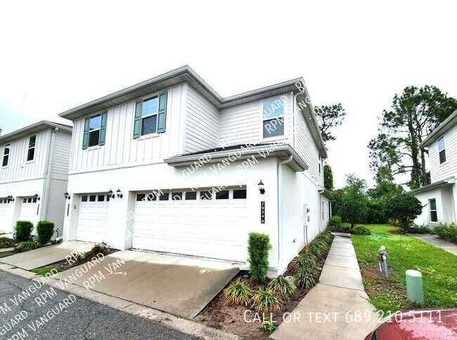 Building Photo - 2924 Oak Park Way