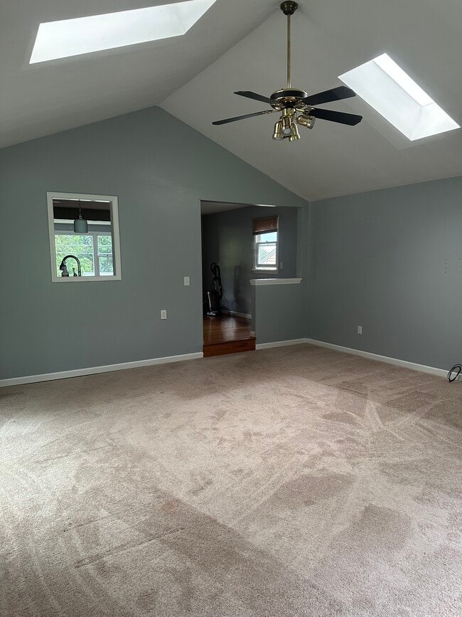 Photo - 1011 Hudson St