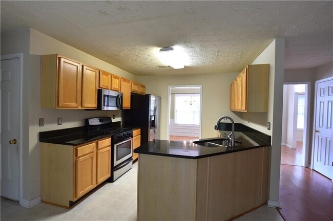 Photo - 3347 Baymount Way