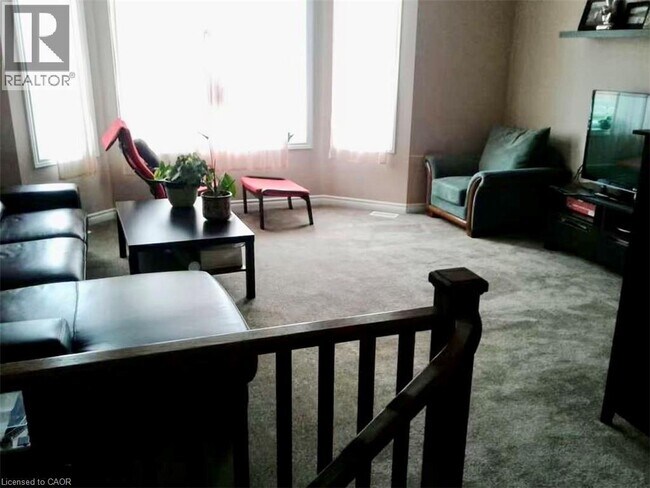 Photo - 212 Westfield Pl