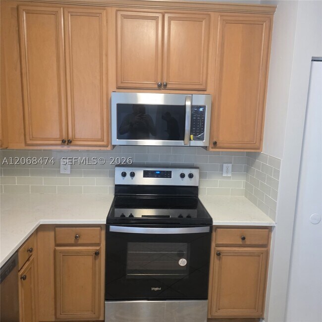 Photo - 4730 Lago Vista Dr