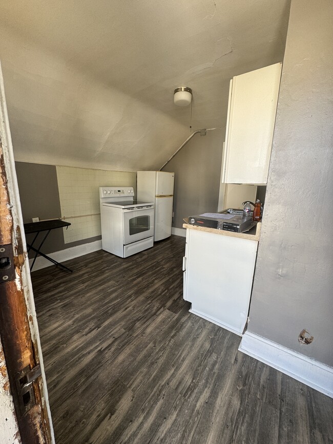 Kitchen - 2236 Central Ave Unit 2nd Floor