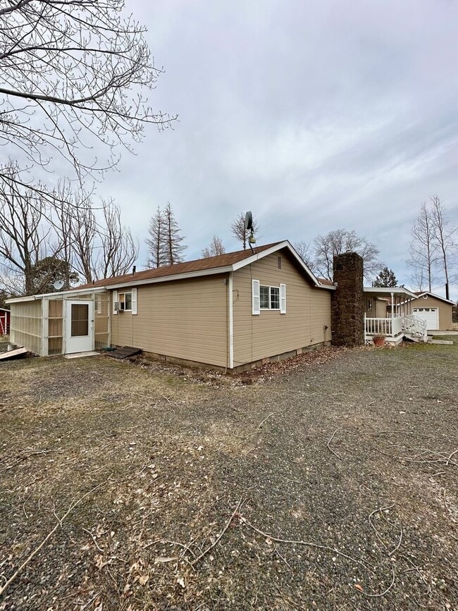 Photo - 333 SW 35th St