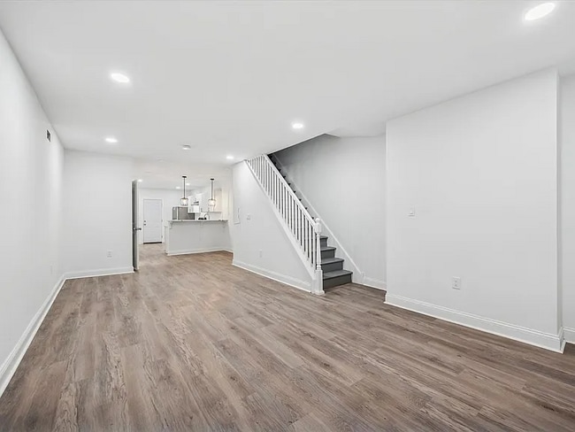 Photo - 5314 Upland St