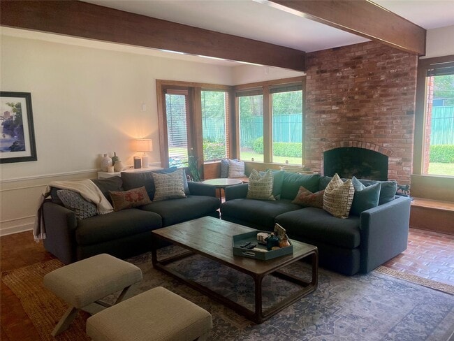Photo - 11910 Laurie Ln