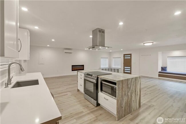 Photo - Lower Kennydale 3 bed/2 bath Rambler!