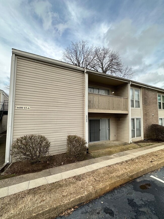 2BD/2BA Condo located on the Germantown/Memphis Line! - 2BD/2BA Condo located on the Germantown/Memphis Line!