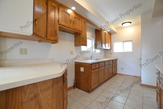 Photo - 213 Hyde Park St