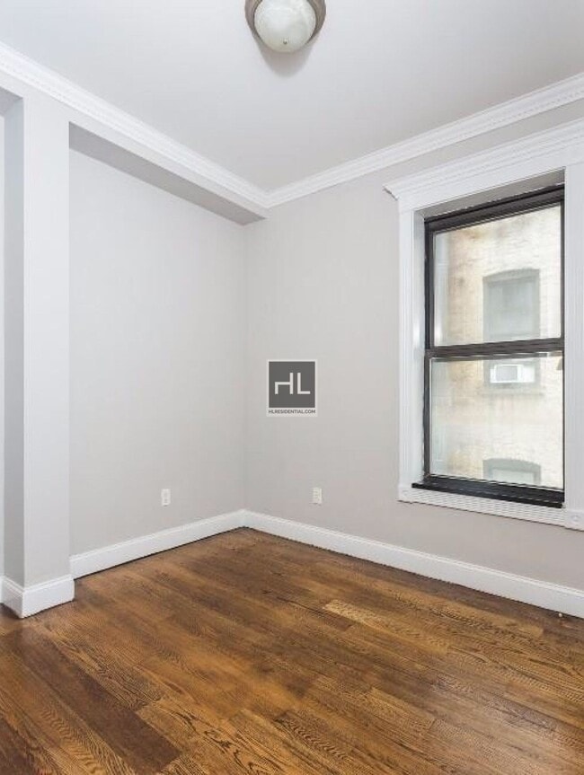 Photo - East 18th Street Unit F4