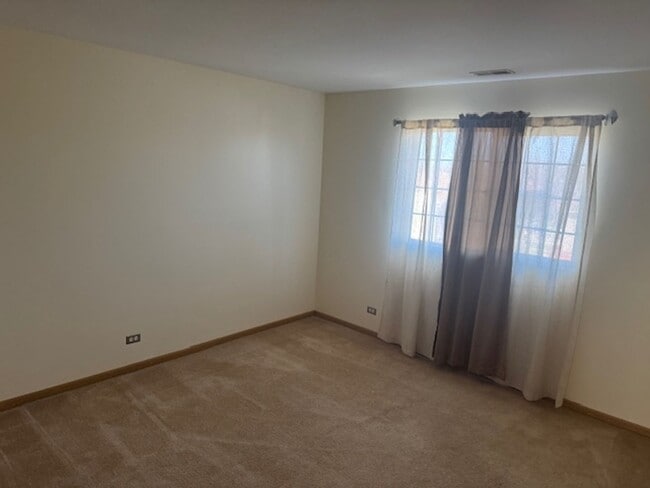 Photo - Don’t miss out on this 3Br, 2.5Ba