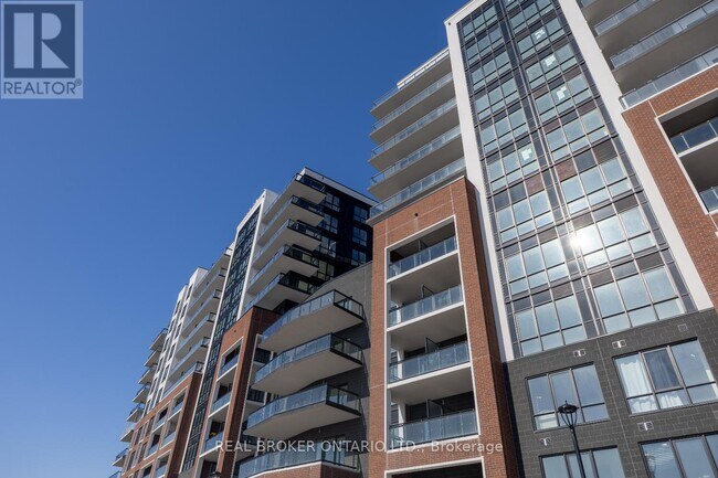 Photo - 51 Clarington Blvd Unité 523