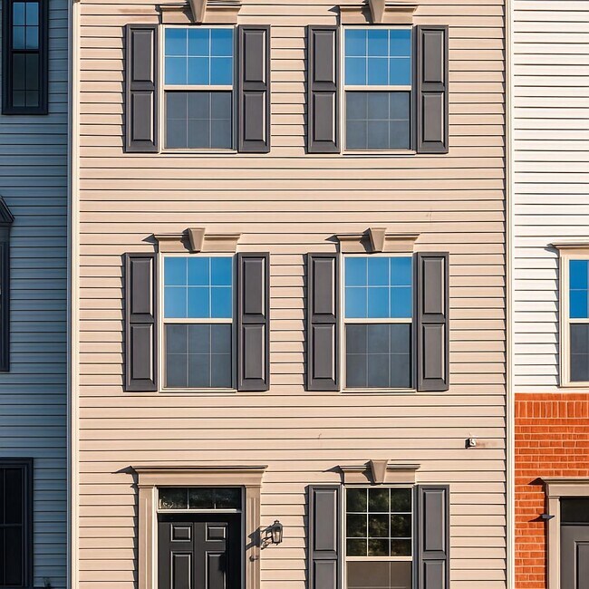 Photo - 1107 Rampart Dr