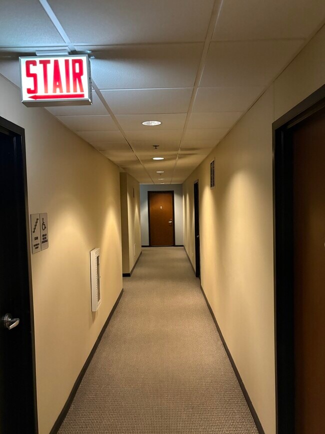 Photo - 1255 S State St Unit 1305