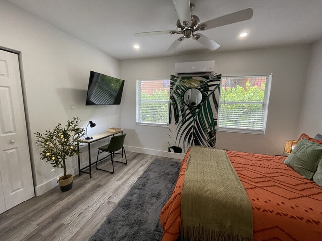 Photo - 522 NW 11th Ave Unidad ID1056491P