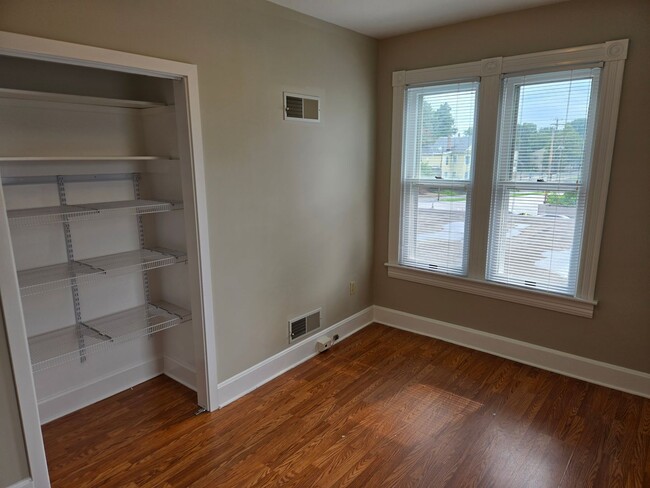 Photo - 16A Manor Ave Unidad Apt. 2