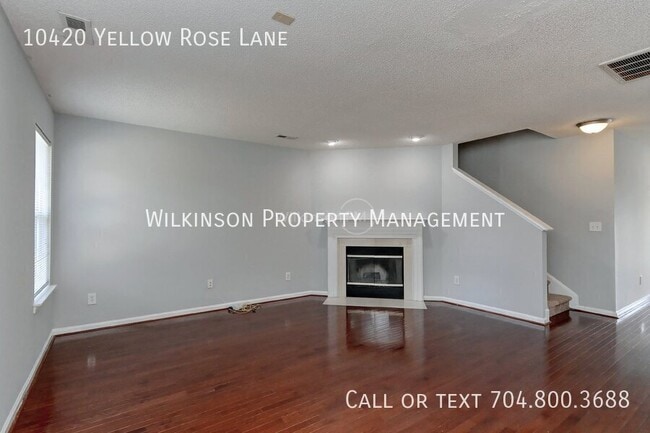 Photo - 10420 Yellow Rose Ln