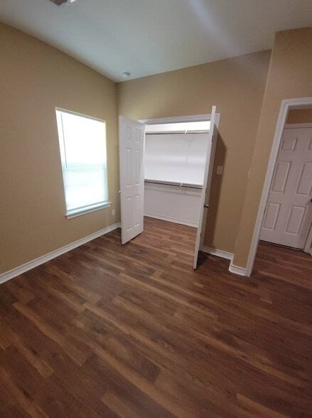 Photo - 2107 24th St N