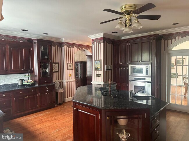 Photo - 16451 Elmwood Farm Rd