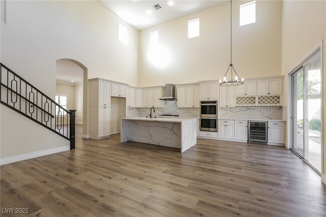 Photo - 3618 Auckland Castle St