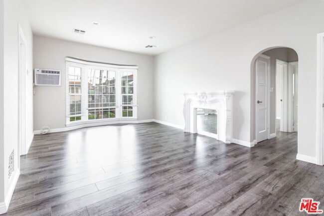 Photo - 1223 4th Ave