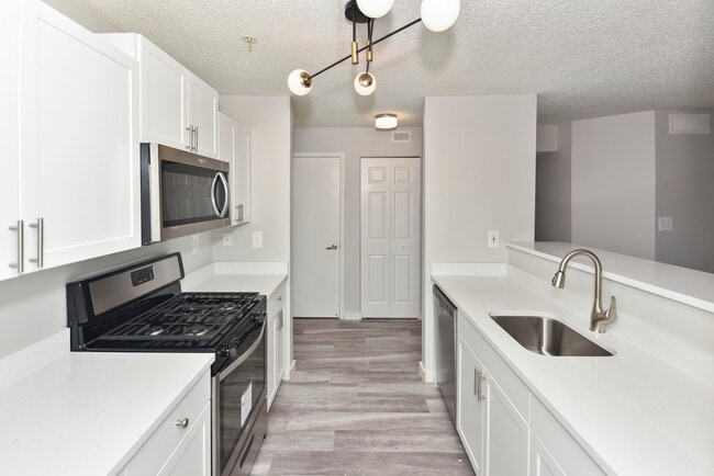 Fairfield -4 Kitchen