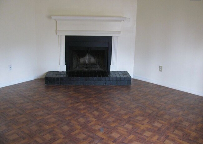 1915 Patterson Ct Unit 1913