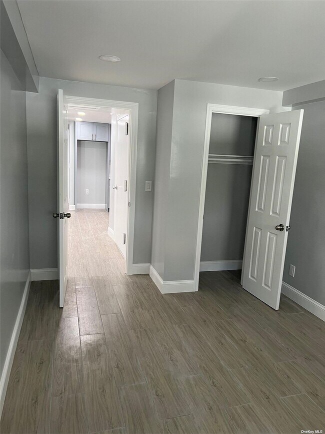 Photo - 137-22 96th St