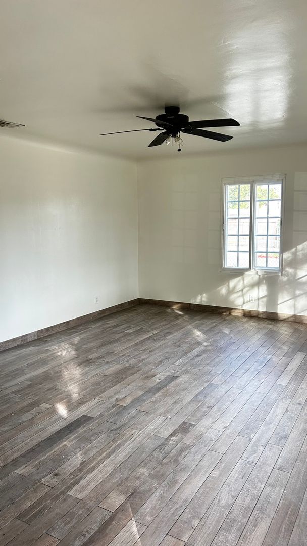 Photo - 306 W Sunkist St Unit Main House