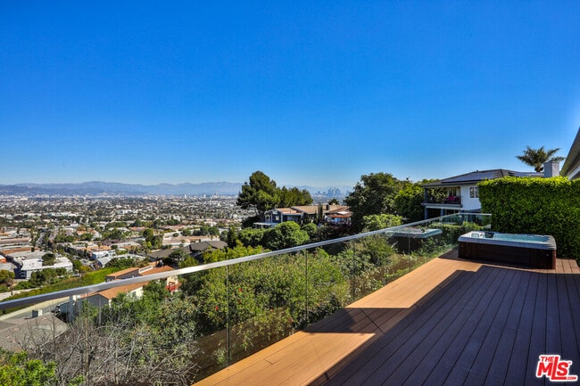 Photo - 4547 Don Milagro Dr