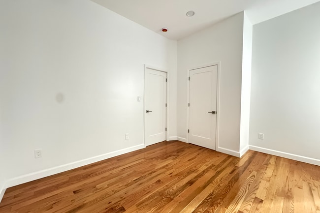 Photo - 200 Claremont Ave