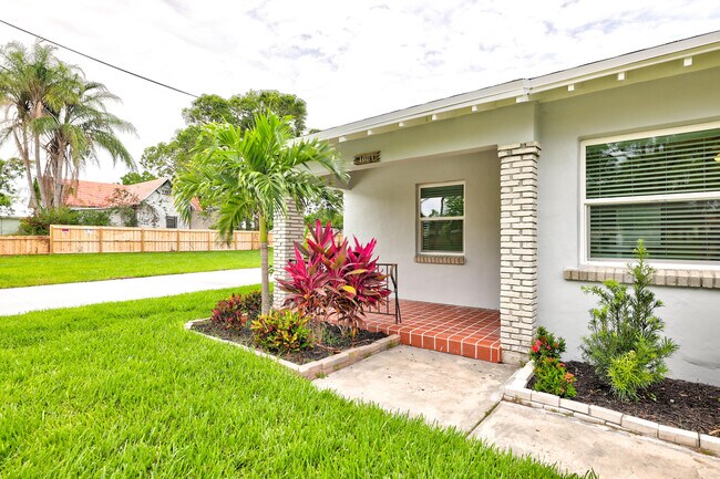 Photo - 1004 Boston Ave