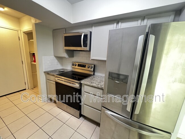 Photo - 8036 Bayou Fountain Ave Unit Apt 3