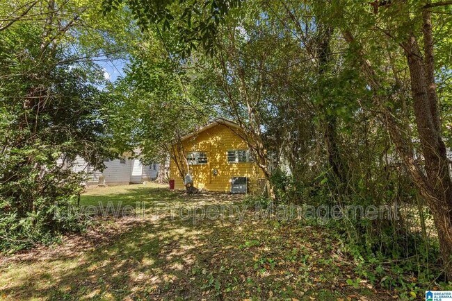 Photo - 1621 2nd Ct W