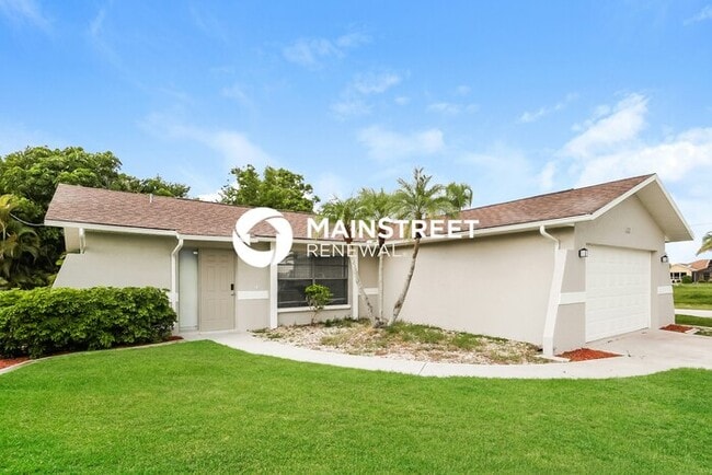 Photo - 3 Bedroom Pet-Friendly Home in Cape Coral, FL with Main Street Renewal