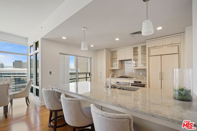 Photo - 1 W Century Dr Unit 17D