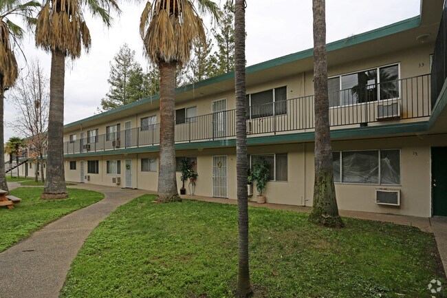 Photo - Rosewood Garden Apartments