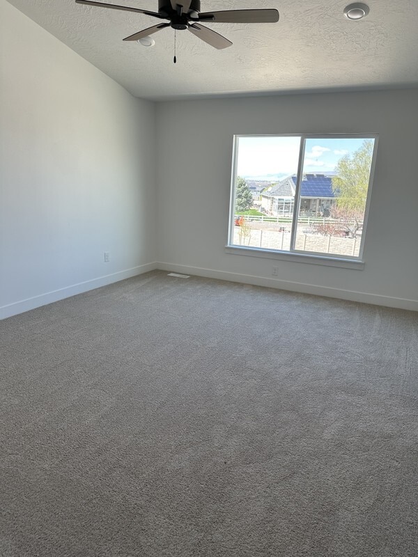Photo - 1402 N Mdw Ln